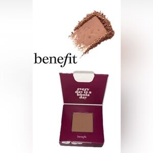 Benefit Hoola Matte Bronzer – Mini Size (1.8g / 0.06 oz)